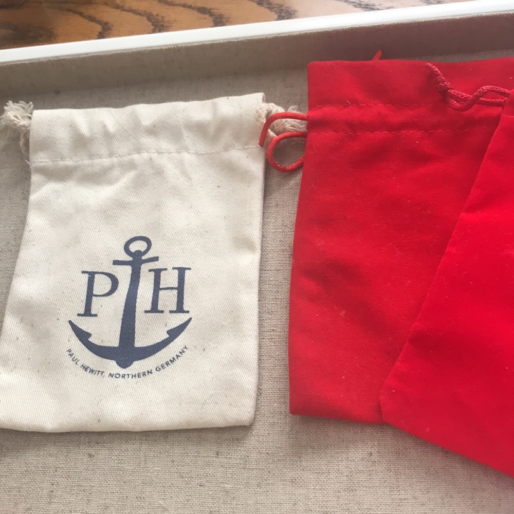 Paul Hewitt dust bag plus two red dust bags